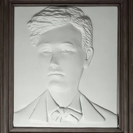 Parenthese Carolo Charleville-Mézières